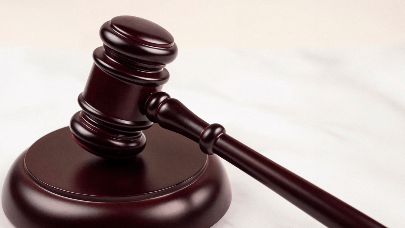 b6caf45b8f642f49f34131276c596142