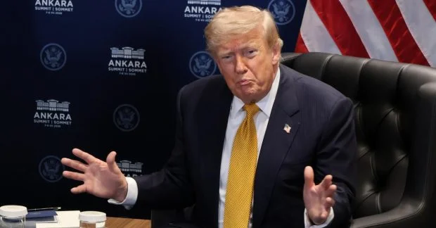 Трамп: "Україна може продати нам будь-які надра"