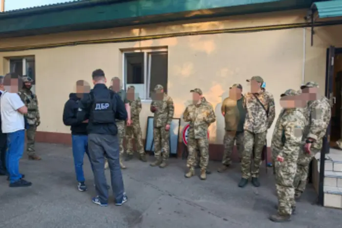На Одещині дев’ять працівників ТЦК засудили за побиття та незаконне утримання чоловіків